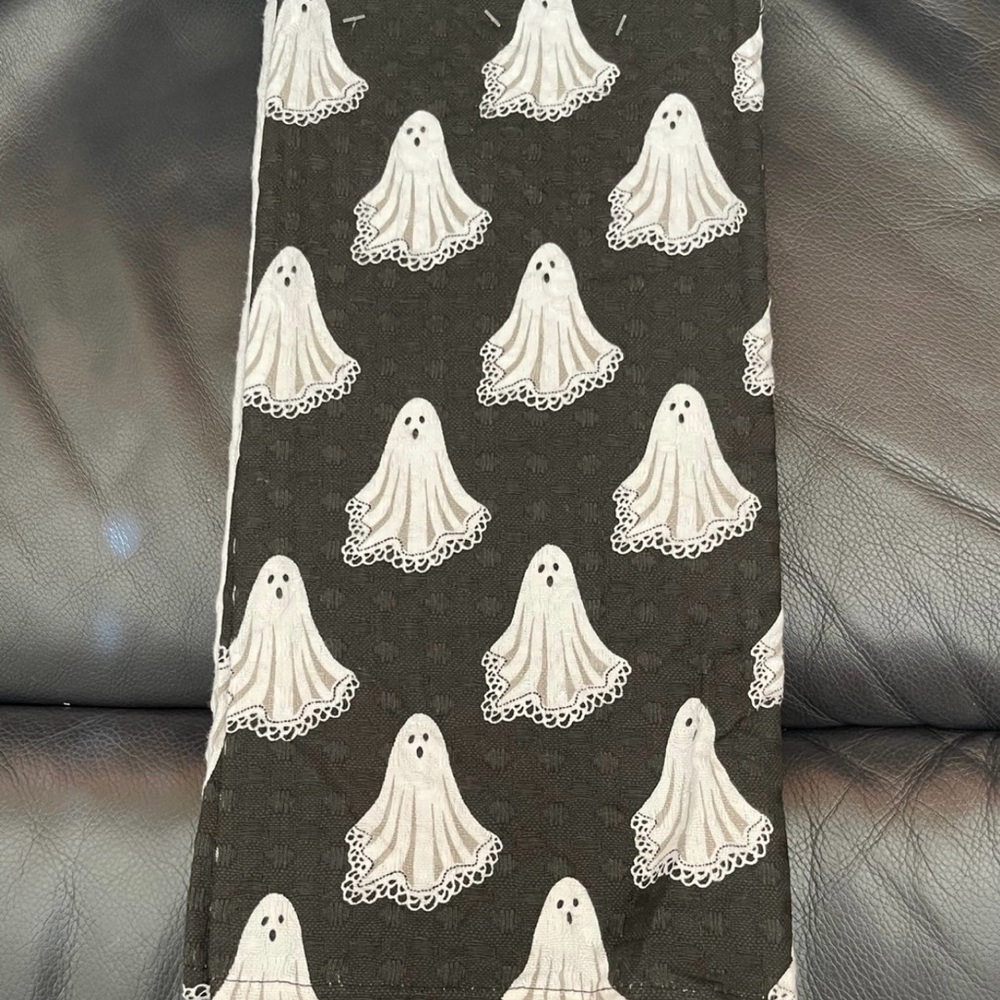 Halloween Cynthia Rowley Curious Ghosts Kitchen Towels Set of 3